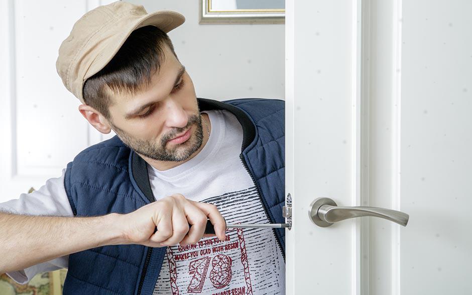 prix d'un serrurier pour ouvrir une porte Bois-d'Arcy